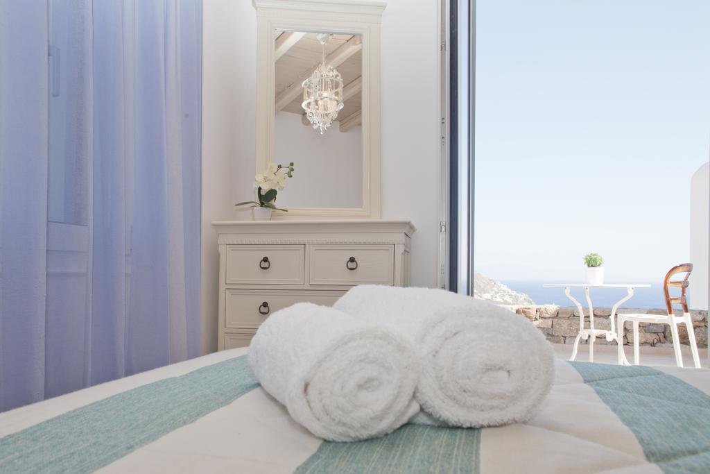 Niriides Homes & Villas Elia  Cameră foto