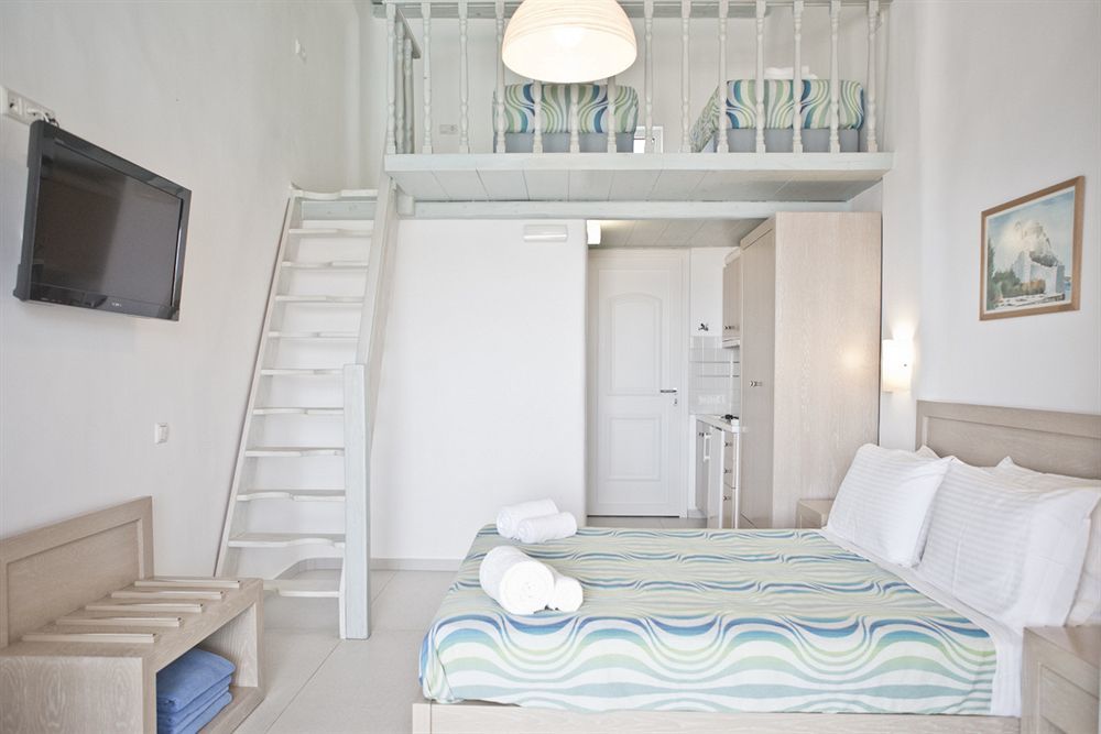 Niriides Homes & Villas Elia  Exterior foto